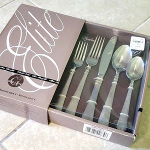 Gibson Elite Silverware Set for 4